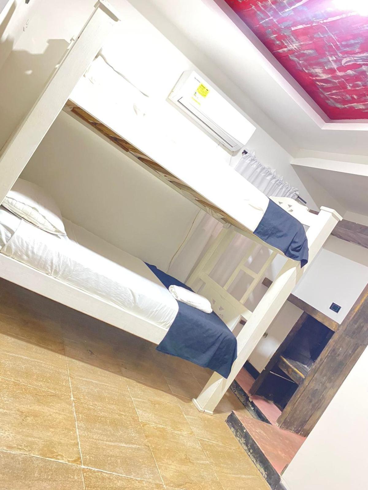 Neos Hotel Cartagena Екстериор снимка